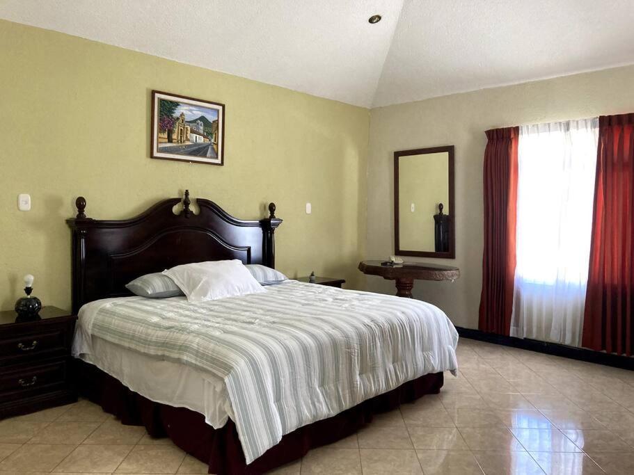 Spacious Family House Quetzaltenango Zewnętrze zdjęcie